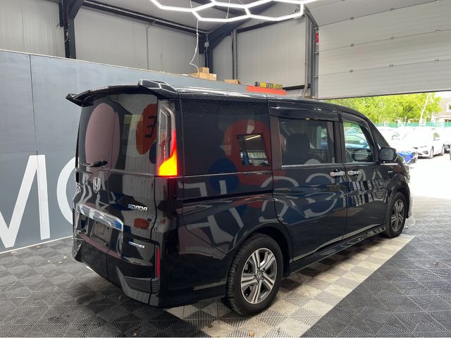 Image for 2018 Honda Stepwagon €22950 2018 HONDA STEPWAGON G HYBRID SENSING 2.0 AUTOMATIC / CRUISE CONTROL / HEATED SEATS / REVERSE CAMERA / 7 SEATS / AUTOMATIC DOORS AND MORE