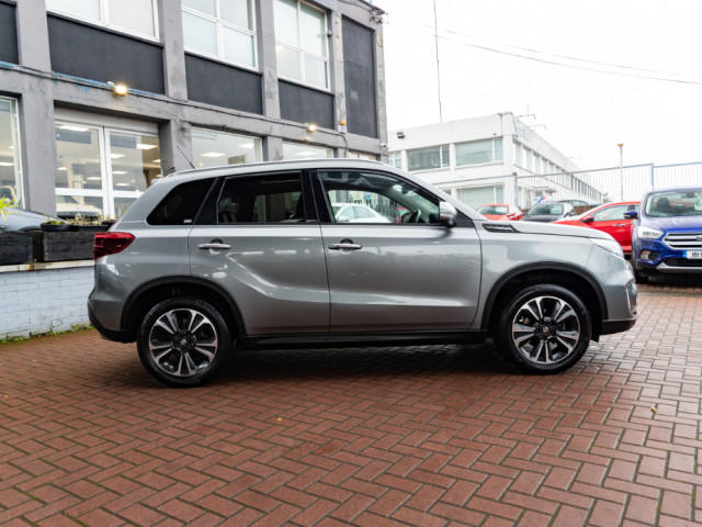 Image for 2021 Suzuki Vitara 1.4 B/J HYBRID SZ SZ5 ALLGRIP 5DR ESTATE // ONLY 58, 000 KMS // IMMMACUALTE CONDITION INSIDE AND OUT // VERY RARE CAR // BUY WITH CONFIDENCE AA AND SIMI APPROVED DEALER 2025 // FINANCE 