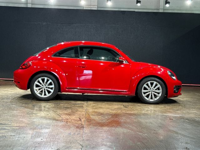 Image for 2018 Volkswagen Beetle 1.2 AUTOMATIC DESIGN EDITION - FACTORY ALLOYS - COLOUR CODED INTERIOR - CRUISE CONTROL - REAR CAMERA