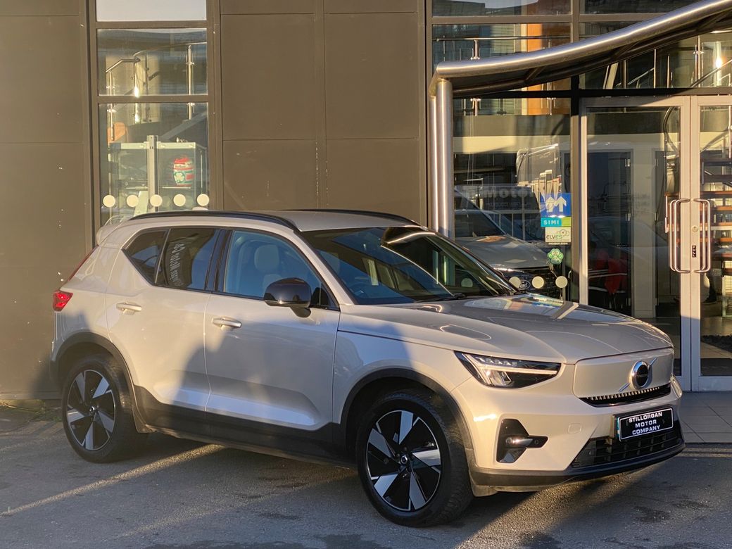 Image for 2023 Volvo XC40 *Electric* Dark Plus Recharge Auto EV 