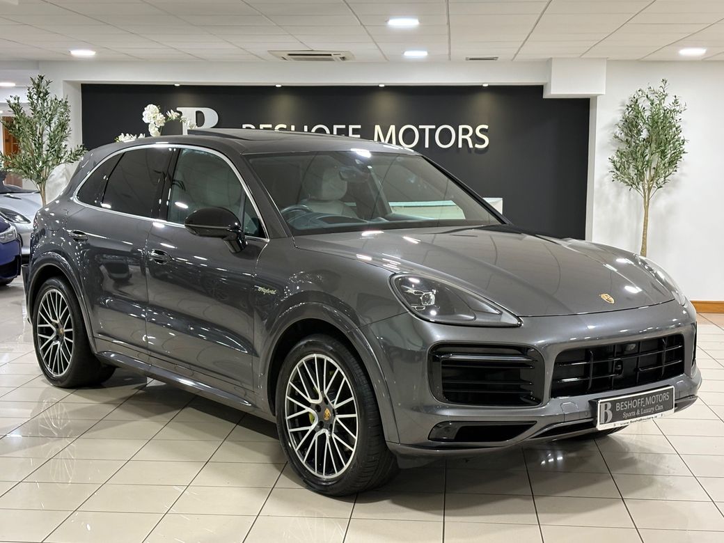Image for 2020 Porsche Cayenne 3.0 V6 E-HYBRID=HUGE SPEC//PAN ROOF//201 D REG=TAILORED FINANCE PACKAGES INCL PCP AVAILABLE=TRADE IN'S WELCOME