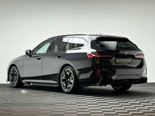 Image for 2025 BMW 5 Series 530E M SPORT