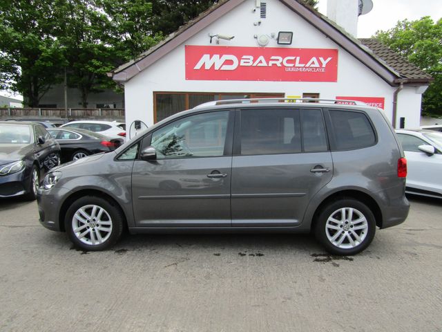 Image for 2015 Volkswagen Touran TDI SE BMT 140PS 7ST 5DR DIESEL AUTOMATIC. LOW MILES.