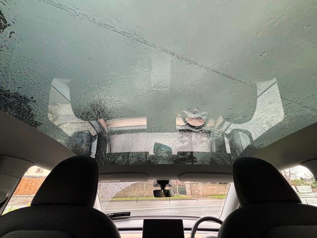 Image for 2022 Tesla Model Y Long-Range Dual Motor AWD