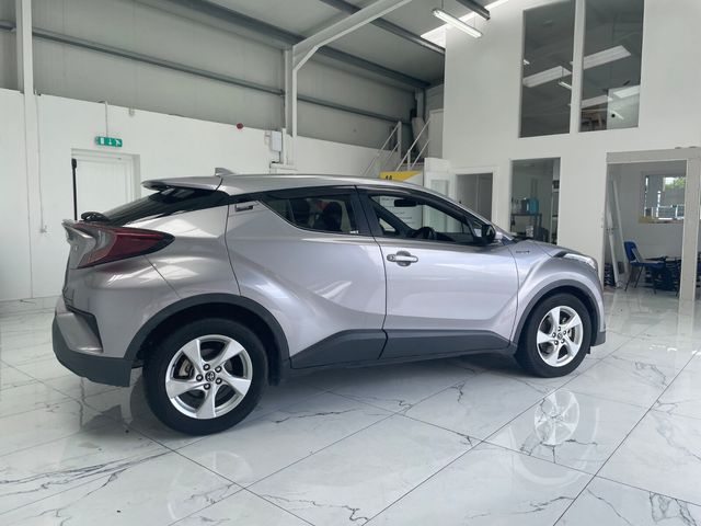 Image for 2019 Toyota C-HR 1.8 HYBRID SPORT