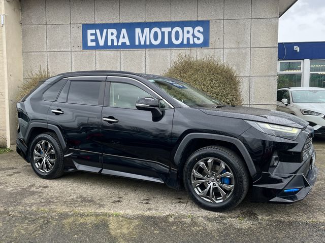 Image for 2022 Toyota Rav4 G 4WD HYBRID AUTOMATIC 2.5 PETROL //MASSIVE SPEC//TRD BODYKIT//FULL LEATHER HEATED/COOLED SEATS//HEATED STEERING WHEEL//REVERSE CAMERA//KEYLESS ENTRY//ADAPTIVE CRUISE CONTROL//