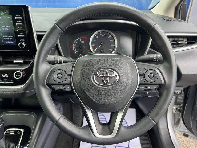 Image for 2020 Toyota Corolla 1.8 HYBRID // 16" ALLOYS // REVERSE CMAERA // ADAPTIVE AIR SUSPENSION