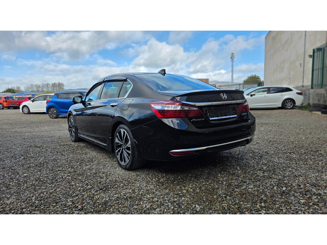 Image for 2018 Honda Accord Hybrid 