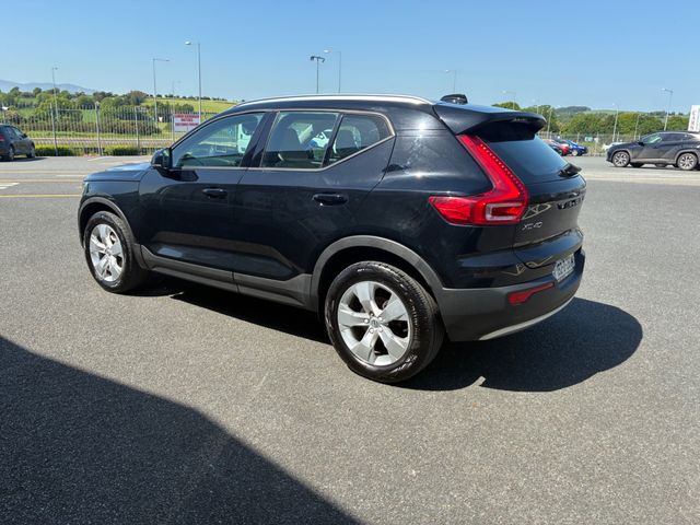 Image for 2019 Volvo XC40 D3 MOM 5DR