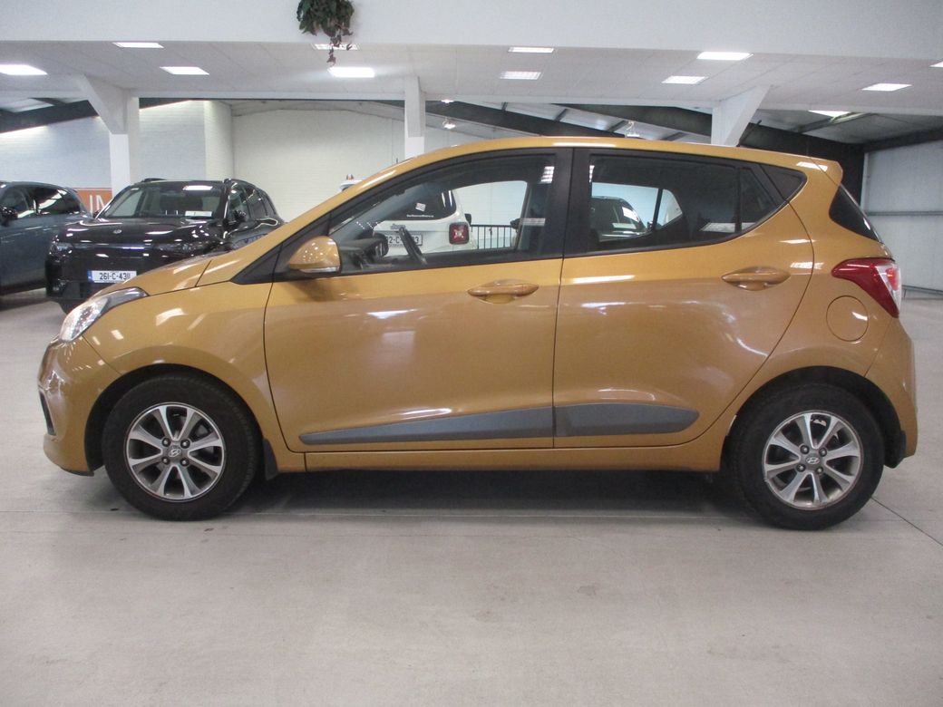 Image for 2016 Hyundai i10 Deluxe 5DR 1.0 LITRE-ALLOYS-A/C-BLUETOOTH-CRUISE CONTROL