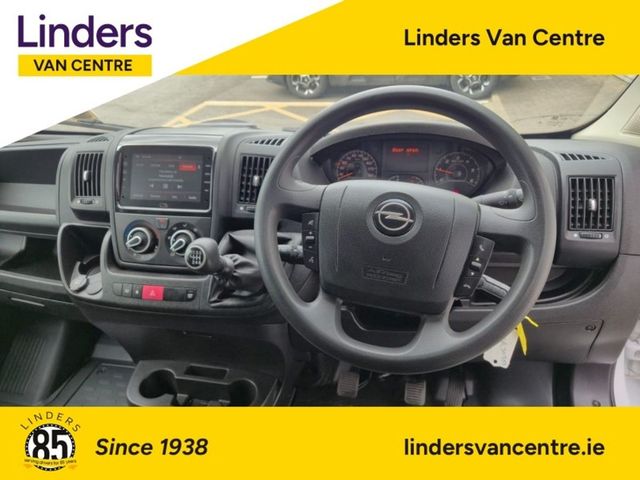 Image for 2023 Opel Movano L3H2 EX DEMO