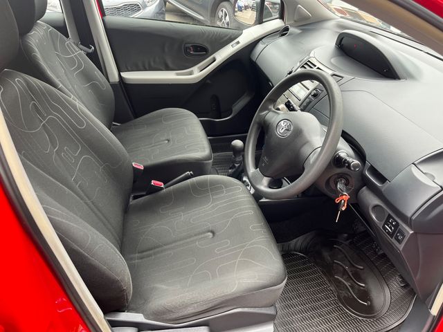 Image for 2010 Toyota Yaris MC 1.0 Terra 5DR