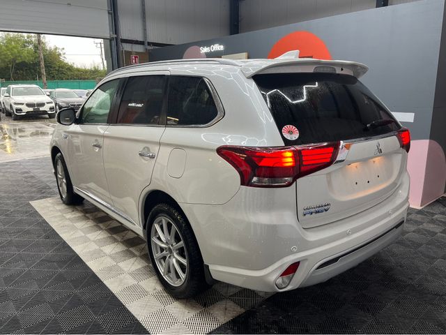 Image for 2019 Mitsubishi Outlander ONLY €20950! 2019 MITSUBISHI OUTLANDER 2.4L HYBRID / 79K KMS / ADAPTIVE CRUISE CONTROL, HEATED SEATS, REVERSE CAMERA & MORE