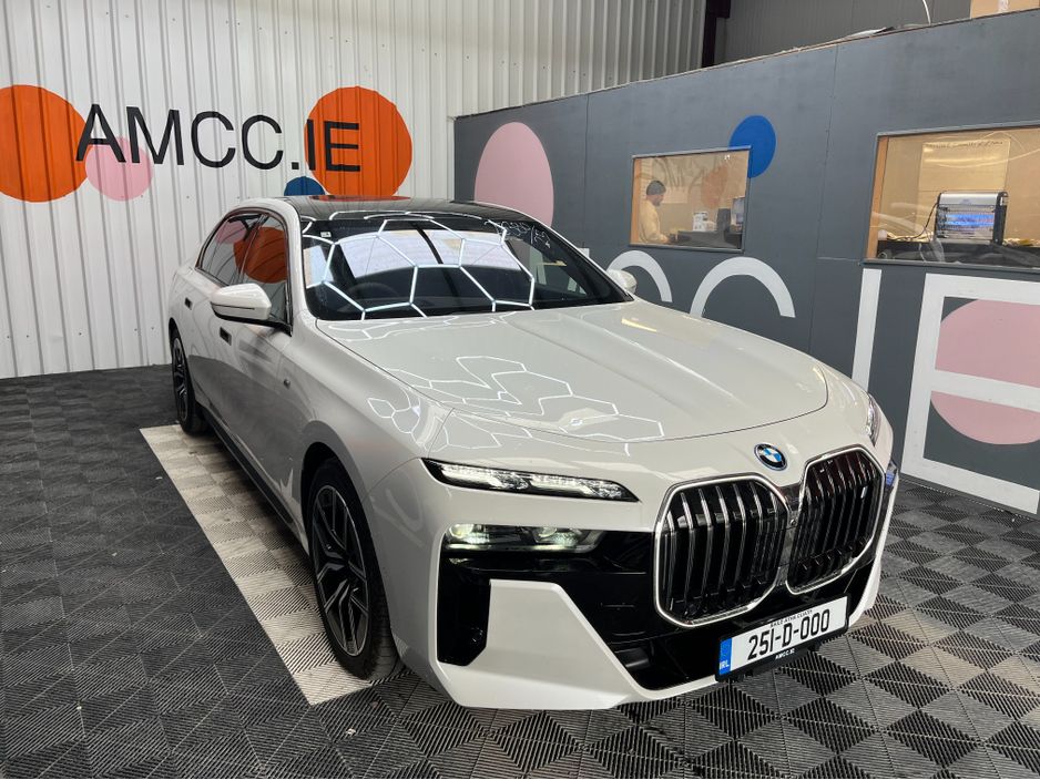 Image for 2025 BMW i7 €89950! 2025 BMW I7 EDRIVE 50 M-SPORT 100% SOH/ CRUISE CONTROL / 360° CAMERA / ELECTRIC MEMORY HEATED & MASSAGING SEATS / PANORAMIC SUNROOF / AMBIENT LIGHTS / APPLE CARPLAY / AUTOMATIC DOORS AND MO