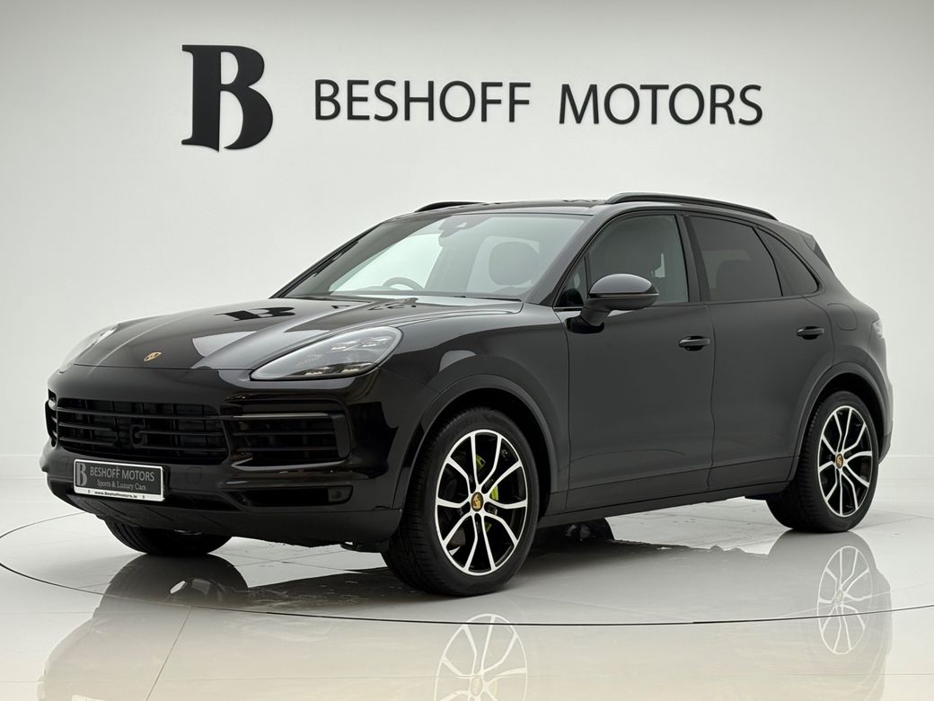 Image for 2018 Porsche Cayenne 3.0 V6 E-HYBRID=LOW MILES//HUGE SPEC=PAN ROOF//FULL PORSCHE SERVICE HISTORY=182 D REG=PREVIOUSLY SUPPLIED BY OURSELVES//TAILORED FINANCE PACKAGES AVAILABLE=TRADE INS WELCOME