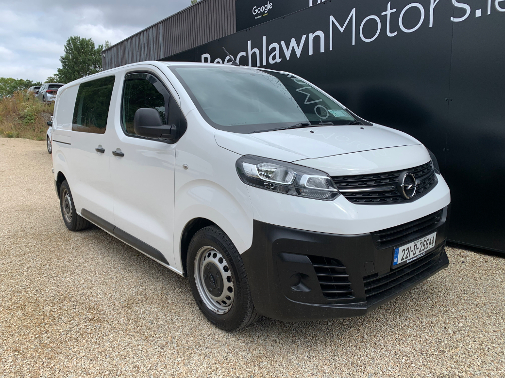 Image for 2022 Opel Vivaro 1.5 D 100 PS BUSINESS CREWCAB L1H1 // PRICE EXCL. VAT // 03/27 CVRT // GREAT CONDITION // ONE OWNER // FULL SERVICE HISTORY // 