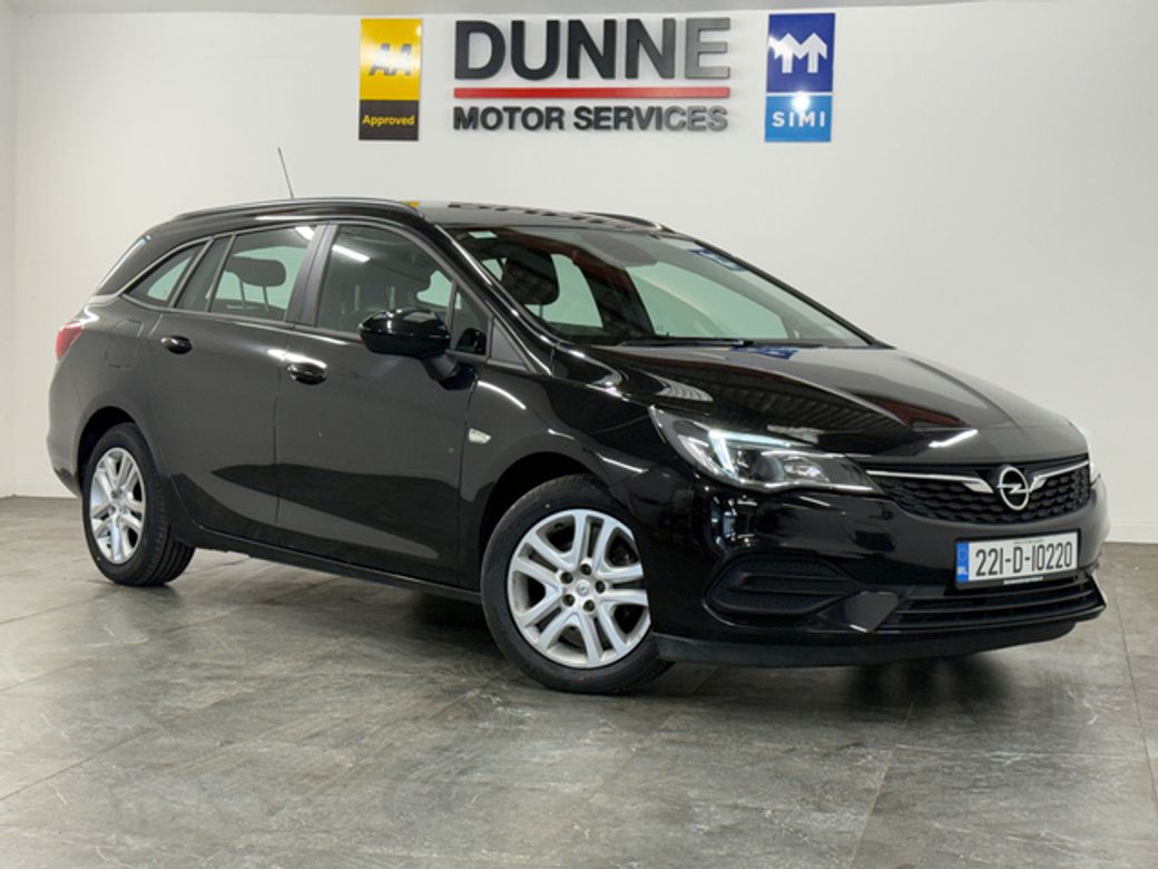 Image for 2022 Opel Astra **SPORT TOURER MODEL*MULIPLE SERVICE HISTORY **PARKING SENSORS **APPLE CAR PLAY **ANDROID AUTO **16'' SILVER WHEELS **TOUCH SCREEN RADIO **MULTI FUNCTION STEERING WHEEL **CRUISE CONTROL **
