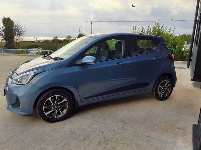 Image for 2017 Hyundai i10 Deluxe 4DR