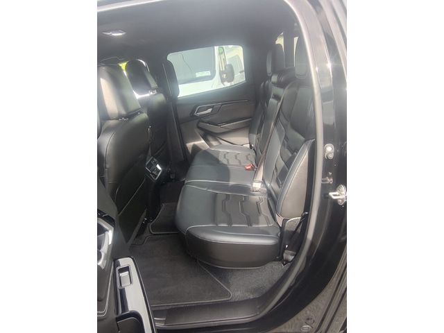 Image for 2023 Isuzu D-MAX V CROSS 