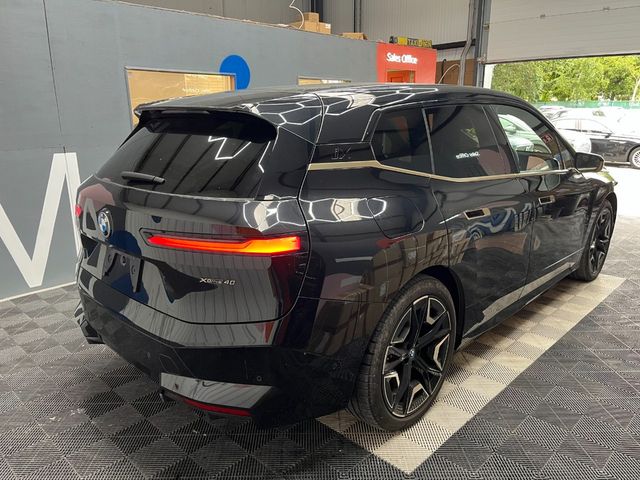 Image for 2022 BMW iX 2022 BMW IX XDRIVE40 AUTOMATIC / CRUISE CONTROL / 360 CAMERA / ELECTRIC MEMORY & HEATED SEATS / AMBIENT LIGHTS / PANORAMIC SUNROOF AND MORE