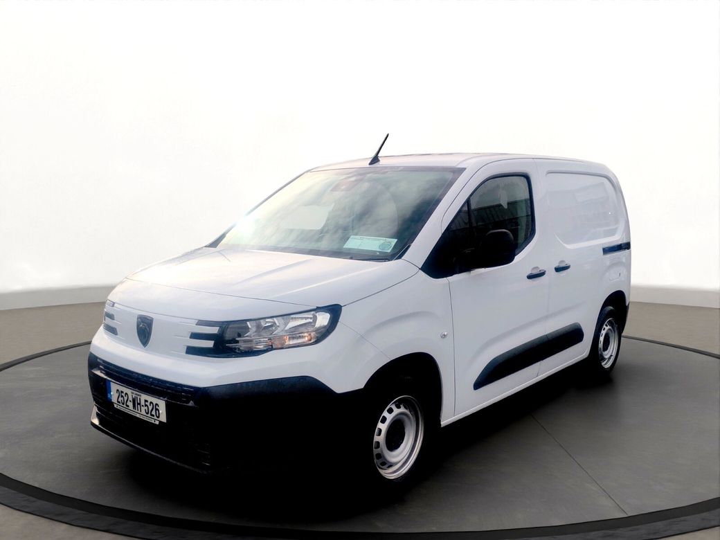 Image for 2025 Peugeot Partner 