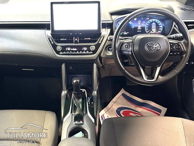Image for 2023 Toyota Corolla Cross 1.8 Hybrid Luna Sport Hatchback
