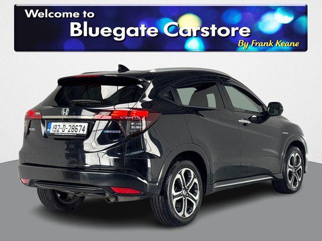 Image for 2019 Honda Vezel HEATED HALF LEATHER BROWN SEATS**HEATED WINDSHIELD**TOUCHSCREEN MEDIA**APPLE CAR PLAY**REVERSE CAMERA**PARKING SENSORS**DUAL CLIMATE**MULTIFUNCTIONAL STEERING WHEEL**LANE ASSIST**CRUISE CONTROL**