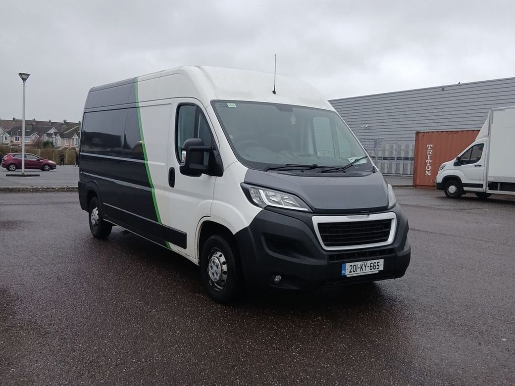 Image for 2020 Peugeot Boxer BOXER 335 L3 H2 2.0 BLUE HDI 1