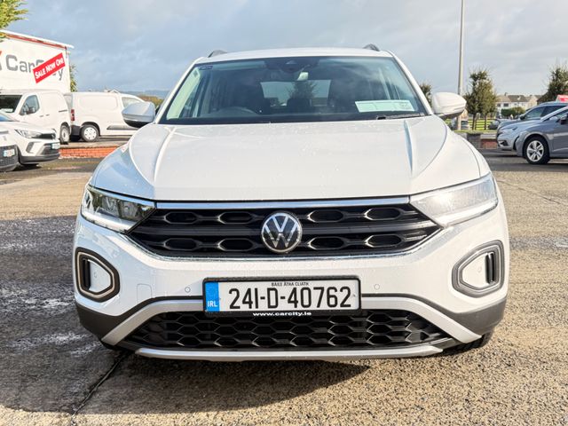 Image for 2024 Volkswagen T-Roc Life 1.0 TSI M6F 116HP