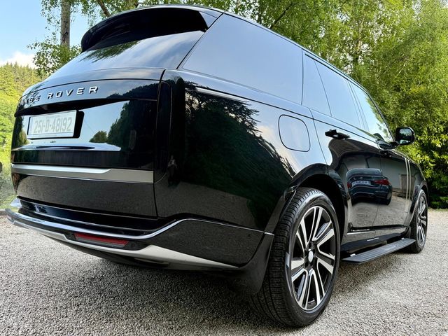 Image for 2025 Land Rover Range Rover P460 HSE *Opening Sunroof…Perlino Leather* 