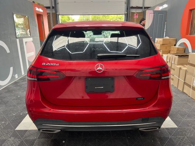 Image for 2018 Mercedes-Benz B Class 2018 MERCEDES-BENZ B200D 2.0 AUTOMATIC / CRUISE CONTROL / PARKING CAMERA / ELECTRIC MEMOY & HEATED SEATS / PANORAMIC SUNROOF / AMBIENT LIGHTS / PADDLE SHIFTERS AND MORE