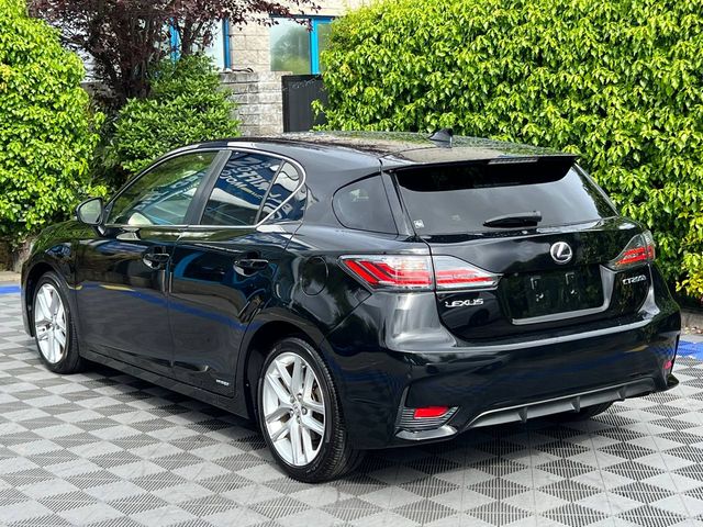 Image for 2017 Lexus CT 200h 1.8 HYBRID // CRUISE CONTROL // 17" ALLOYS // LEATHER HEATED SEATS