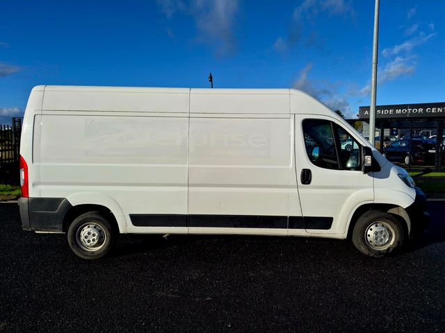 Image for 2023 Opel Movano 