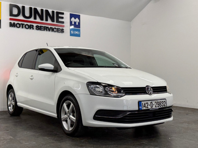 Image for 2014 Volkswagen Polo **BLUE MOTION MODEL **2 KEYS **TOUCHSCREEN BLUETOOTH RADIO **DSG GEARBOX **SAT NAV **POWER FOLD MIRRORS **BLACK FABRIC SEATS **AUTO START STOP **DAYTIME RUNNING LIGHTS **FOG LIGHTS **ELECTRIC WINDOWS 
