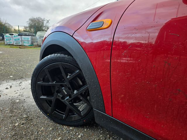 Image for 2016 Mini Cooper One D