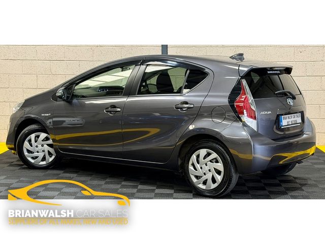 Image for 2015 Toyota Aqua G Smart
