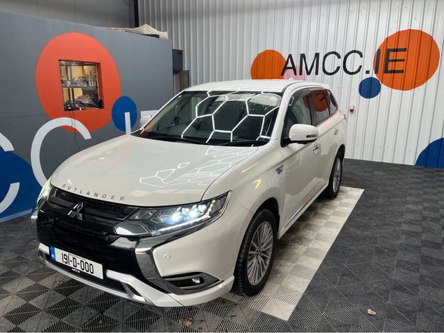 Image for 2019 Mitsubishi Outlander €21950! 2019 MITSUBISHI OUTLANDER PHEV G PLUS PACKAGE 2.4 AUTOMATIC / CRUISE CONTROL / 360° PARKING CAMERA / ELECTRIC MEMORY & HEATED SEATS / HEATED STEERING WHEEL / PADDLE SHIFTERS AND MORE