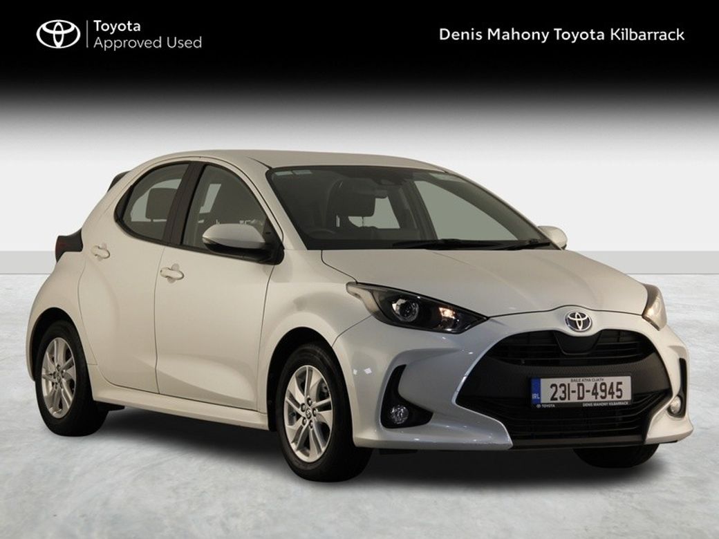 Image for 2023 Toyota Yaris 1.5 HYBRID LUNA AUTO
