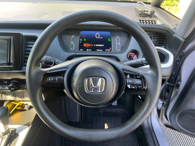 Image for 2024 Honda Fit 1.5 HYBRID AUTO // REVERSE CAMERA // DIGITAL CLIMATE CONTROL // LANE ASSIST