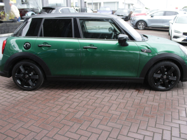 Image for 2022 Mini Cooper 2.0 SD COOPER EDITION 5DR HATCHBACK AUTO // AS NEW CONDITION THROUGHOUT // BUY WITH CONFIDENCE AA AND SIMI APPROVED DEALER 2026 // FINANCE ARRANGED // ALL TRADE INS WELCOME //