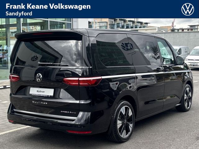 Image for 2025 Volkswagen Multivan STYLE PHEV AUTO 240BHP *APPLE CARPLAY/ANDROID AUTO* *PANORAMIC SUNROOF* *ELECTRIC SLIDING DOORS* *ELECTRIC TAILGATE* *REAR VIEW CAMERA* *FRONT AND REAR PARKING SENSORS*