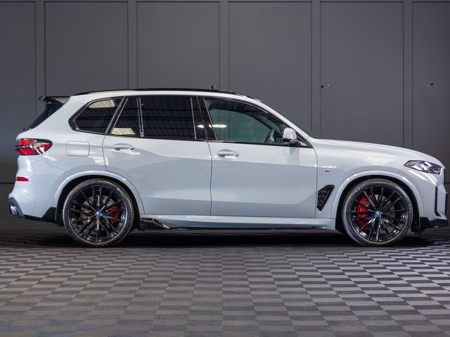 Image for 2025 BMW X5 X-Drive 50e M-Sport