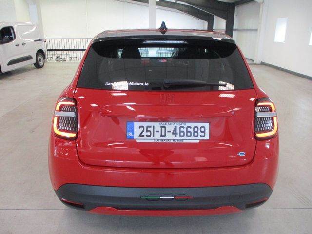 Image for 2025 Fiat 600 RED EDITION ELECTRIC