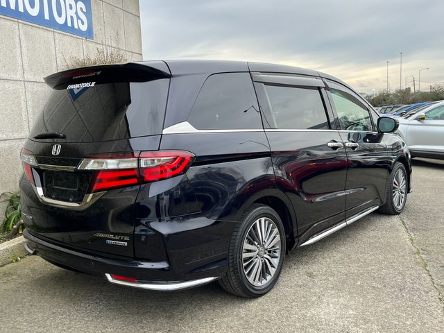 Image for 2020 Honda Odyssey 7 SEATER AUTOMATIC ABSOLUTE HYBRID 2.0 PETROL //LOW MILES//POWER SLIDING REAR DOORS//ADAPTIVE CRUISE CONTROL//KEYLESS ENTRY//HEATED SEATS//