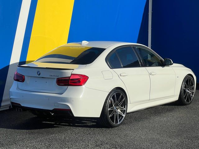 Image for 2018 BMW 3 Series 320d M-SPORT COMPETITION // FACTORY SHADOW EDITION // PARKING SENSORS // LEATHER POWERED HEATED SEATS 