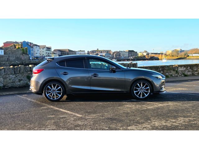 Image for 2018 Mazda Axela Madza Axela