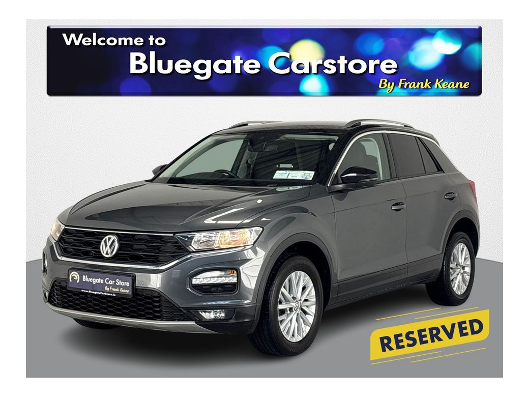 Image for 2018 Volkswagen T-Roc DESIGN 1.0 TSI MANUAL 115HP NEW NCT**MULTIFUNCTIONAL STEERING WHEEL**SEMI DIGITAL DASH**TOUCH SCREEN MEDIA DISPLAY**PARKING SENSORS**APPLE CARPLAY**DUAL CLIMATE CONTROL**BLACK CLOTH INTERIOR**
