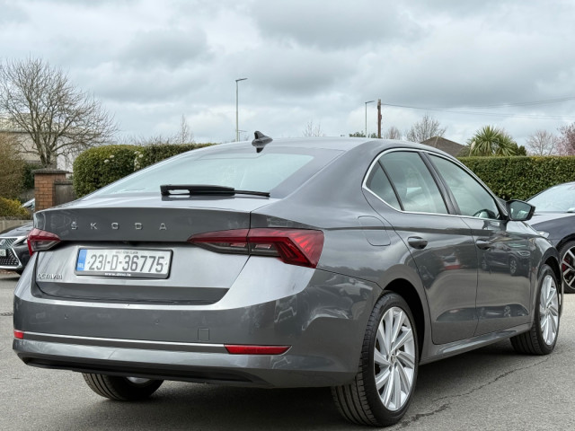 Image for 2023 Skoda Octavia STYLE 2.0TDI 115BHP 5DR *HIGH SPEC*