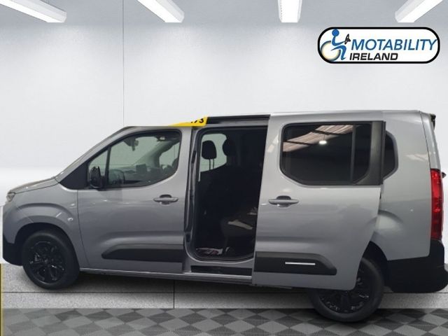Image for 2025 Citroen Berlingo Multispace Wheelchair Accessible 7 Seat