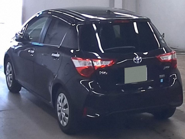 Image for 2017 Toyota Vitz 1.5 Petrol Hybrid Auto